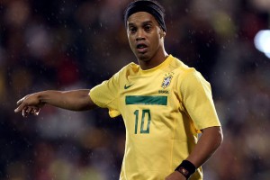 开云电竞-曼城门将再献零封，防线稳如磐石，曼城队守门员